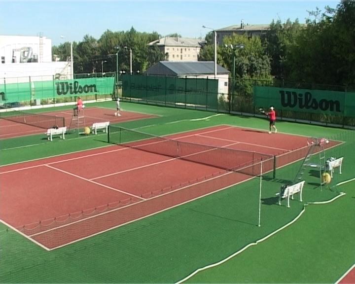 Теннис в Кирове: теннисные школы и клубы, спорткомплексы и фитнес-центры