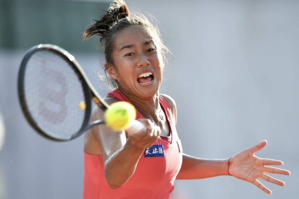 Чжан Шуай (Shuai Zhang) - одна из сильных китайских теннисисток, входящих в топ-50 рейтинга WTA