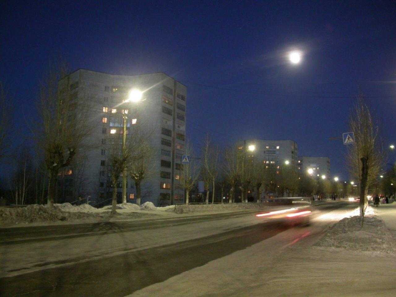 Улица Свердлова, Качканар, вечером