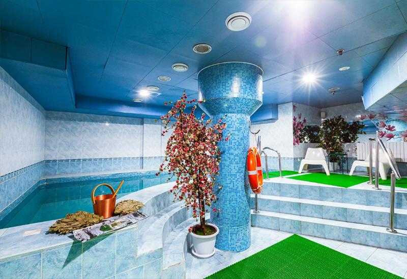 VIP-бассейн сауны в Перово, очищенный царем