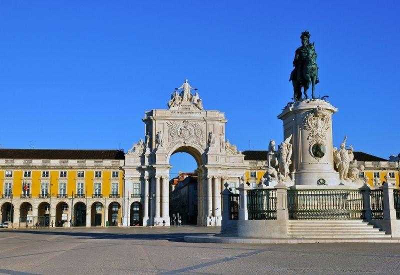 Главная площадь Лиссабона