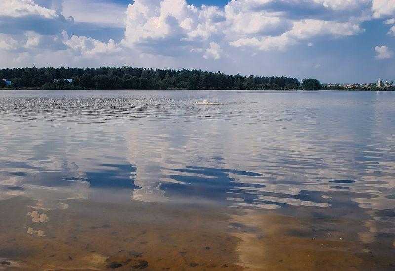 Озерный пригород Вышелово - место для отдыха