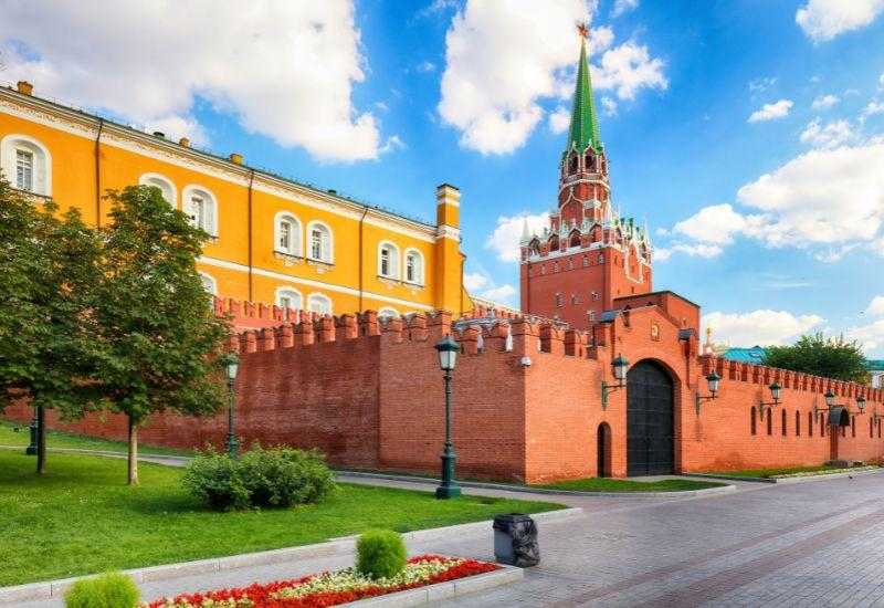 Кремль и Красная площадь Места, куда можно пойти с детьми в Москве