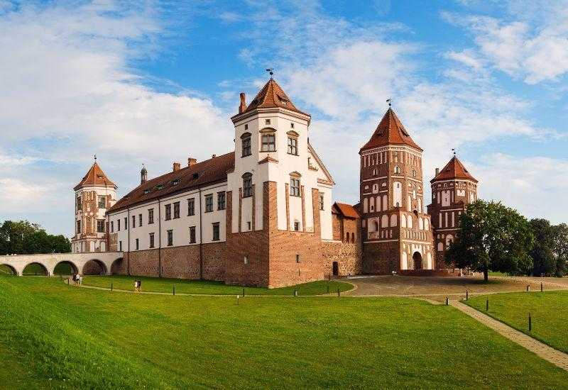 Мирский замок Минск