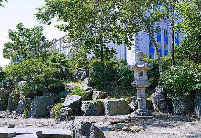 Японский сад имени Моримото Ёсио