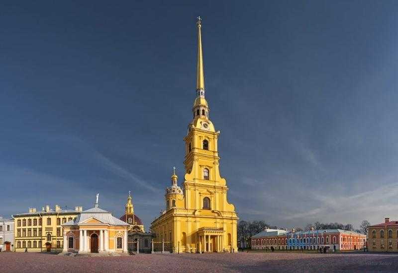 Колокольня Петропавловского собора Санкт-Петербург
