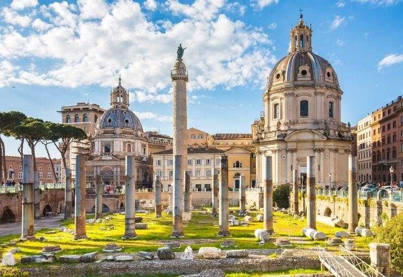 Дворец Траяна в Риме